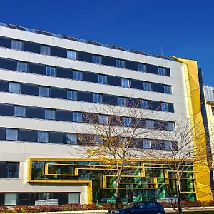 Jugendgaestehaus Brigittenau &brigittenau Youth Palace Vienna